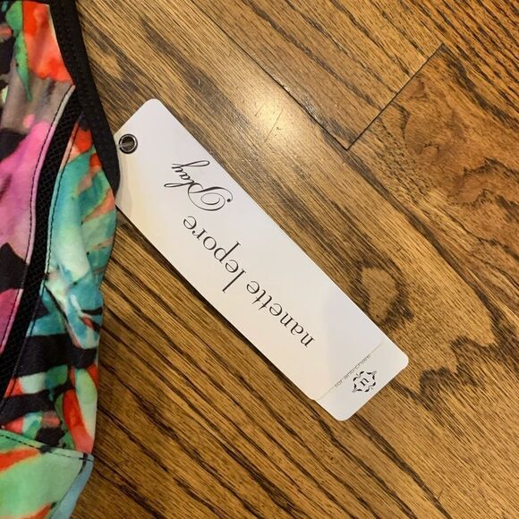 New NANETTE LEPORE Play Sports Bra Black Palm S - Picture 2 of 5